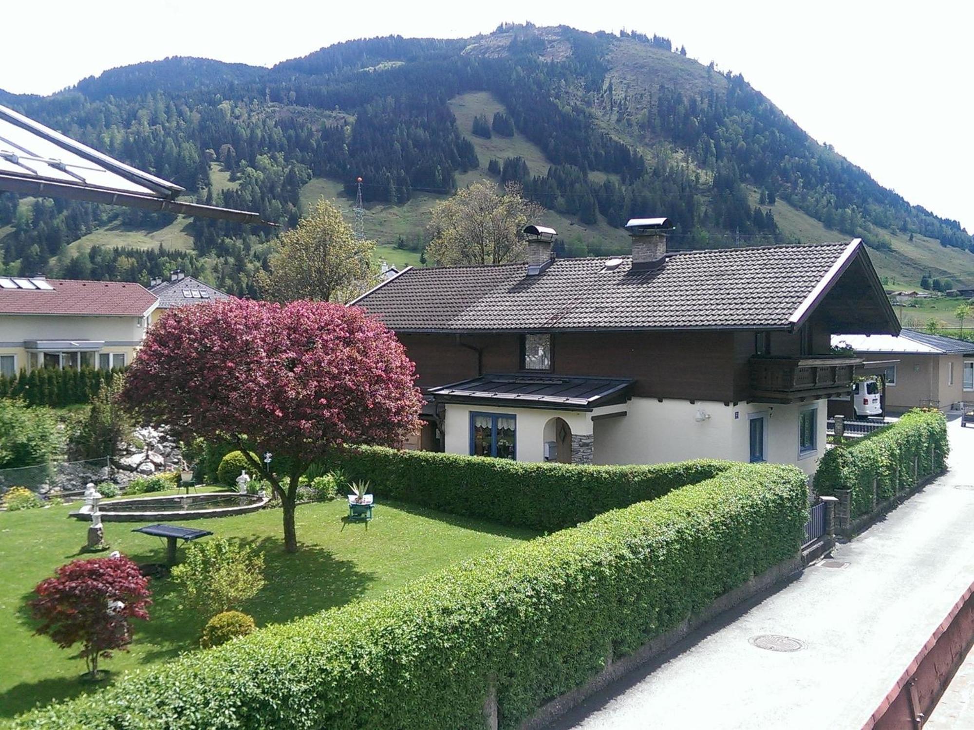 Detached Chalet Close To The Ski Area Villa บรุค อันแดร์ โกรสส์กลอคเนอร์ชตราสเซอ ภายนอก รูปภาพ