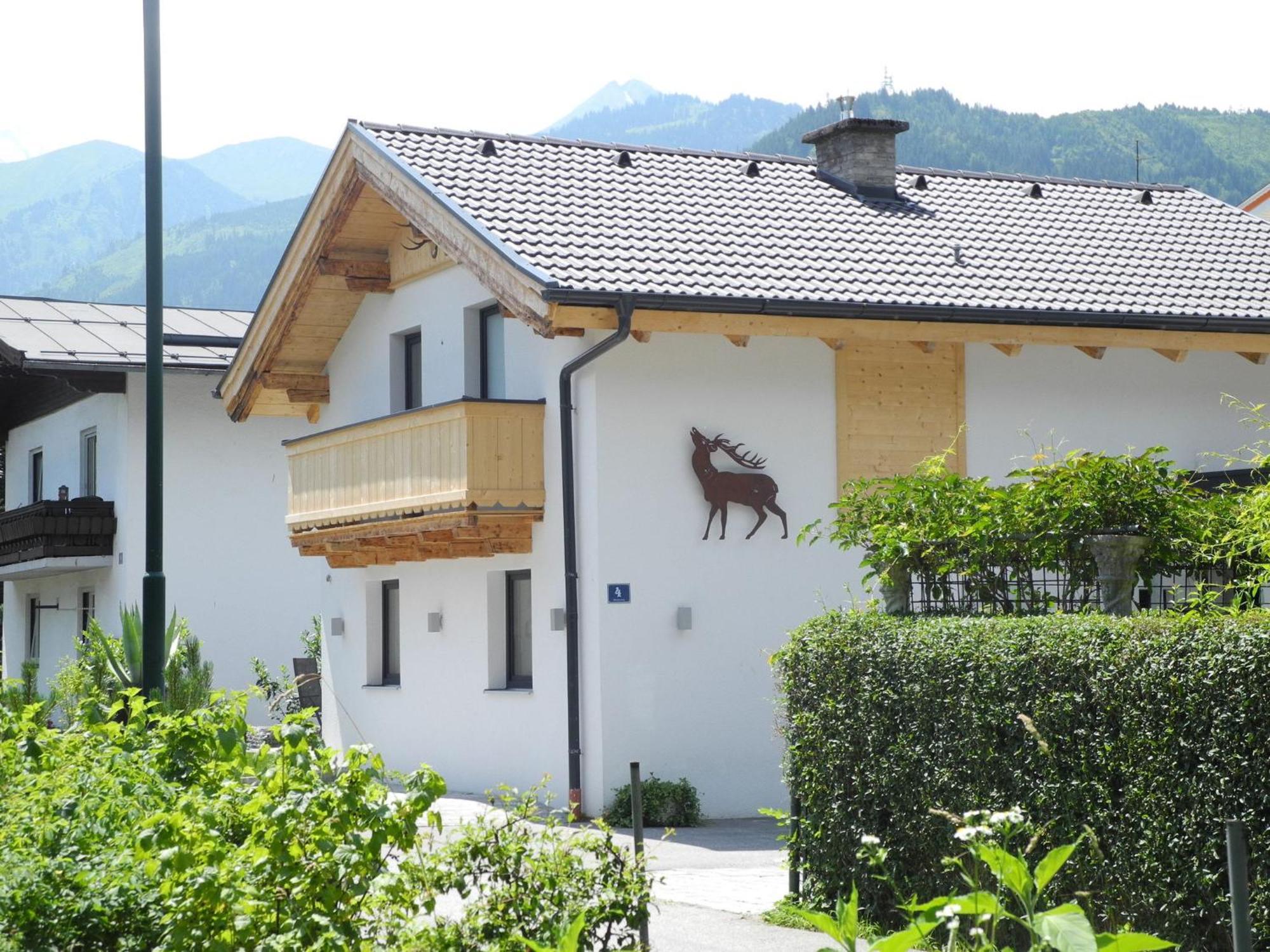 Detached Chalet Close To The Ski Area Villa บรุค อันแดร์ โกรสส์กลอคเนอร์ชตราสเซอ ภายนอก รูปภาพ